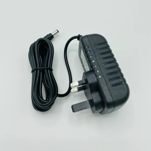 UK 12v 3A Power Transformer (small signs)